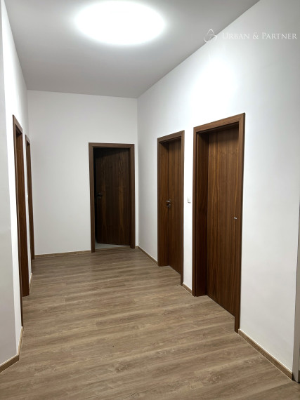 Predaj 4 izbového nadštandardného bytu na Gunduličovej ulici v centre - Palisády