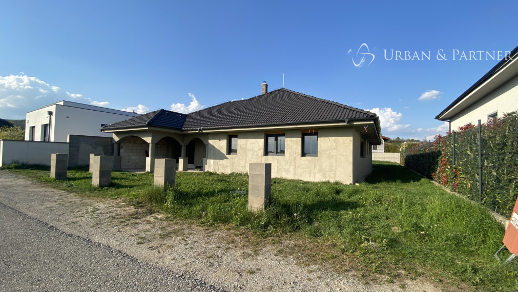 Len u nás v ponuke: Predaj rodinného domu vo výstavbe v obci Berg - Rakúsko