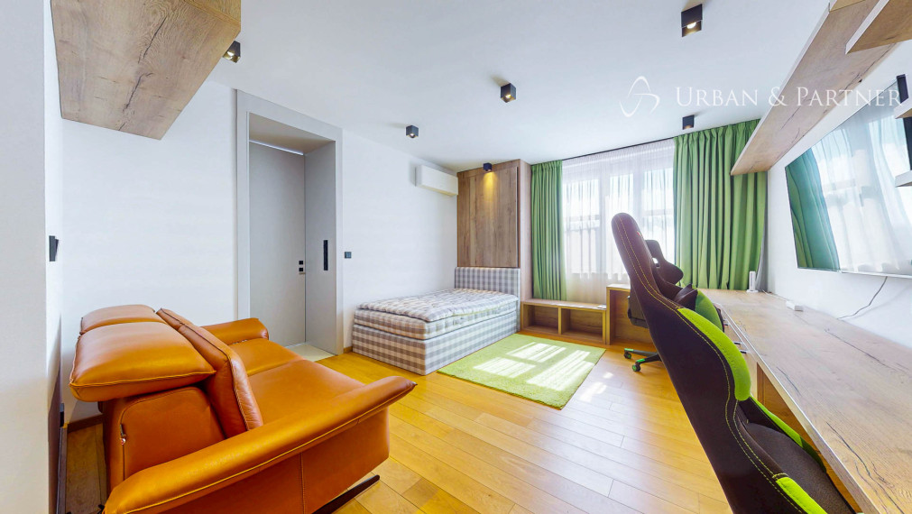 Luxusný 3-izbový byt s panoramatickou terasou v Pezinku – pri Zámockom parku