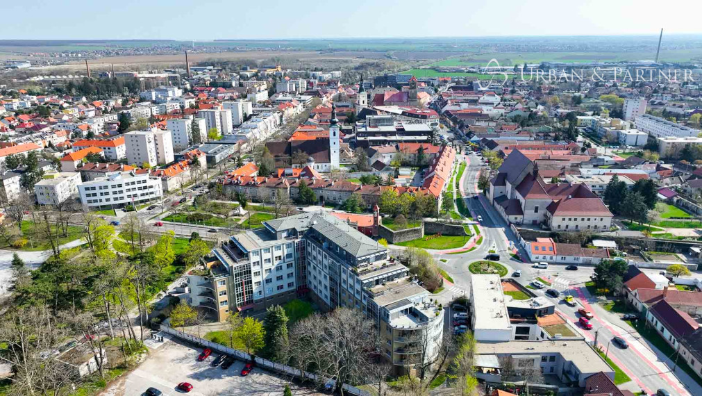 Luxusný 3-izbový byt s panoramatickou terasou v Pezinku – pri Zámockom parku