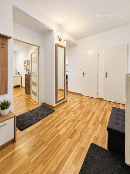 REZERVOVANÉ 2 IZBOVÝ BYT S BALKÓNOM  | TRENČÍN – 28. OKTÓBRA