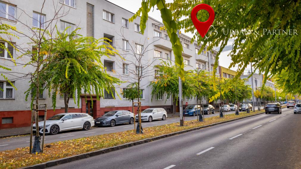 NA PREDAJ | VEĽKOMETRÁŽNY 2 IZBOVÝ BYT | TRENČÍN – SIHOŤ I