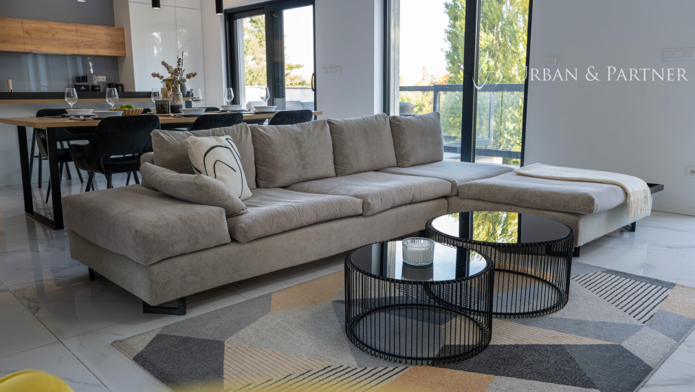 LUXUSNÝ 4-IZBOVÝ APARTMÁN | 176 M² + 2 TERASY | PIEŠŤANY